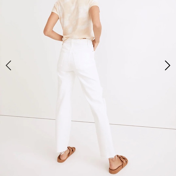 Madewell- The Perfect Vintage Straight Jean in Tile White: Ripped-Knee Edition - Picture 2 of 5